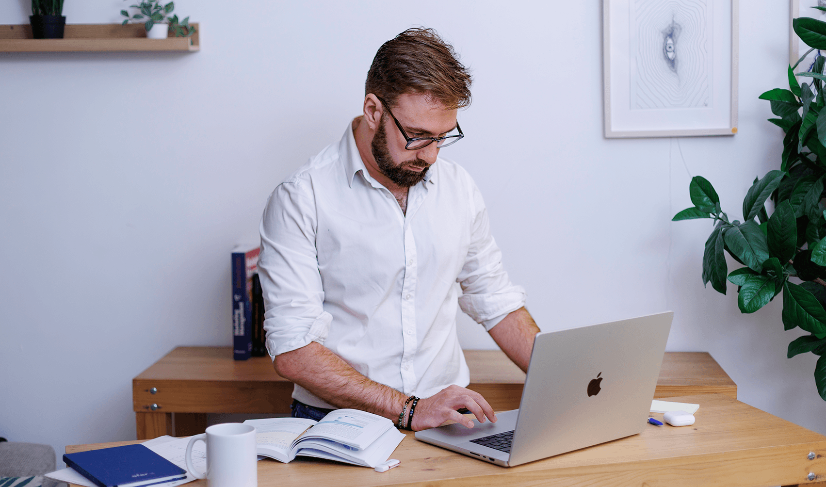 Thibault GOMEZ en situation de travail — Growth Manager e-commerce