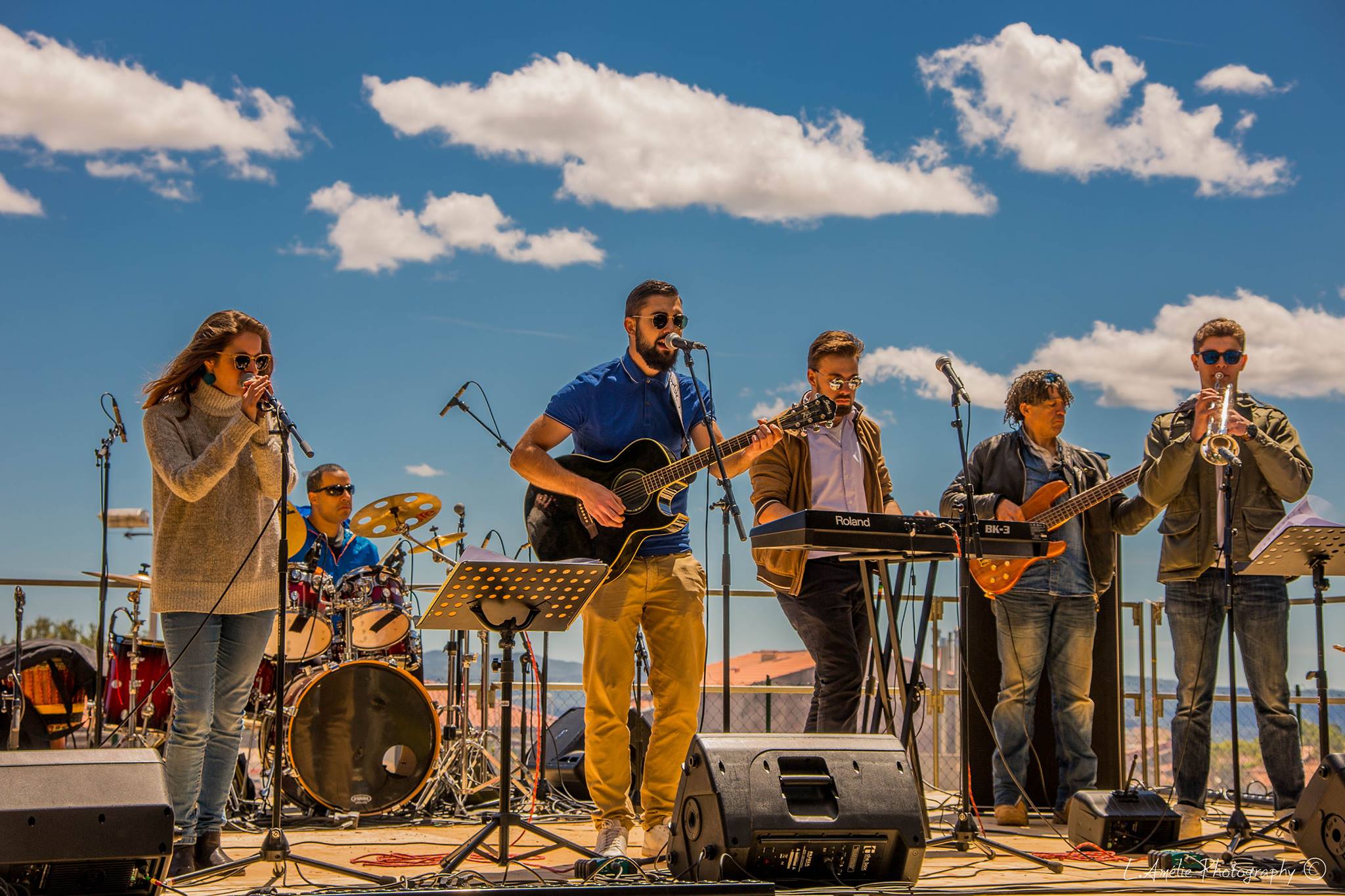Thibault GOMEZ au piano avec ses groupes de rock et jazz